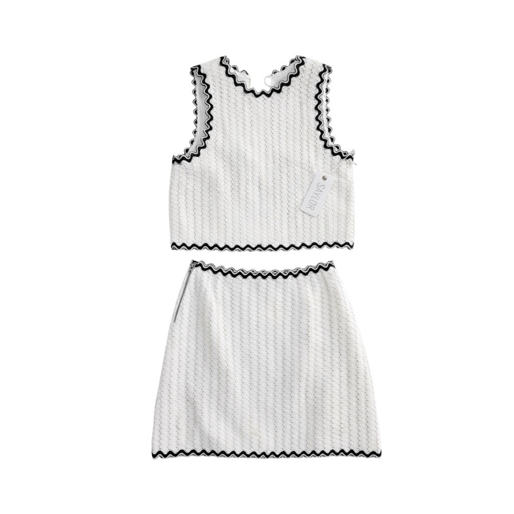 NWT Saylor Samia set. Small